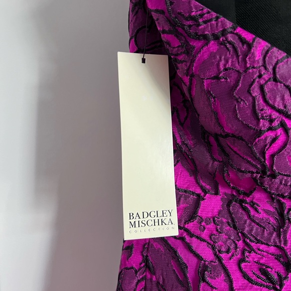 Badgley Mischka Magenta and Black Cocktail Dress - New with tags - Picture 8 of 11